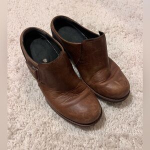 Merrell Brown Slide Clogs Size 6.5